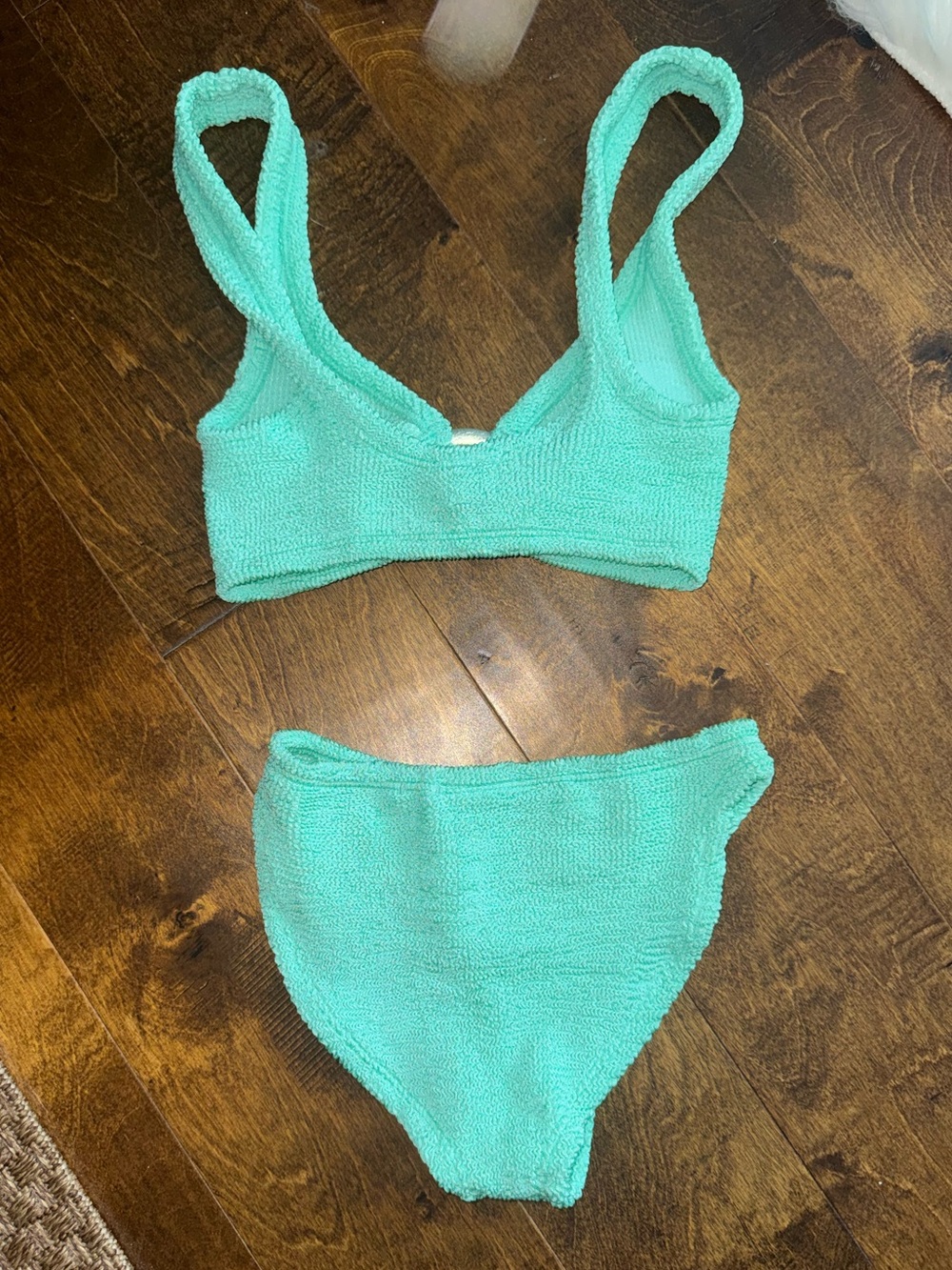 Hunza G Mint Green Textured Twist Bikini - Picture 2 of 6